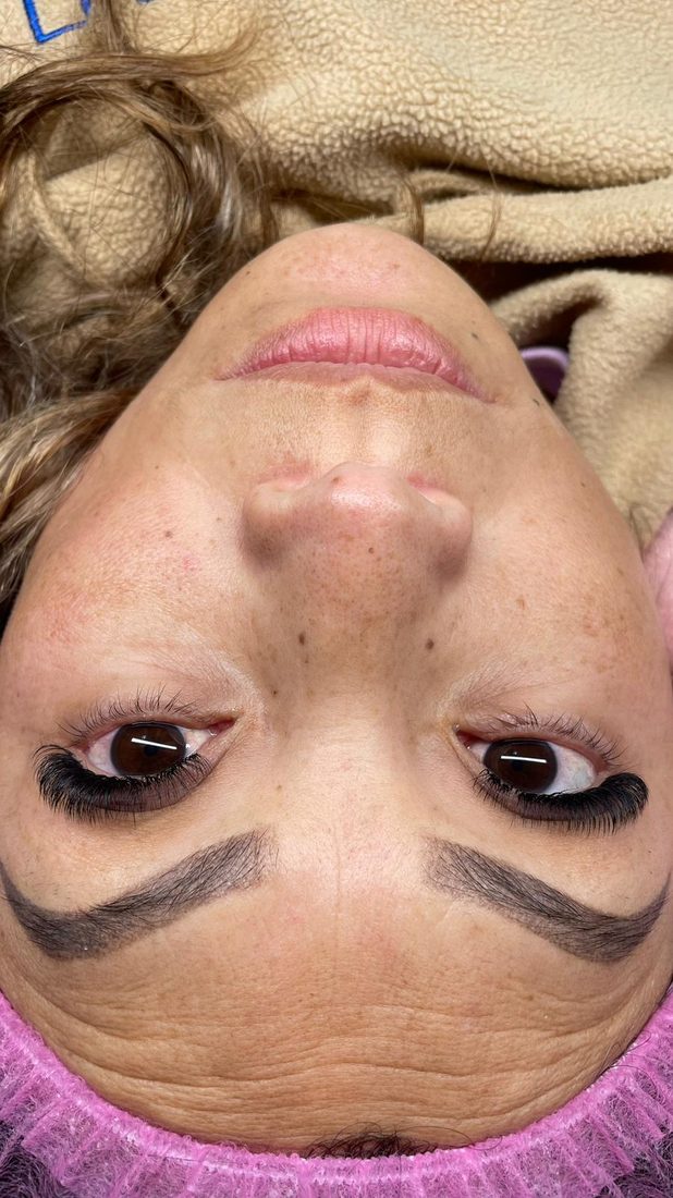 Diseño de cejas